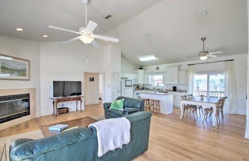 Toilla Segunda Maison | Pensacola Beach Home 1 Block to Beach Access