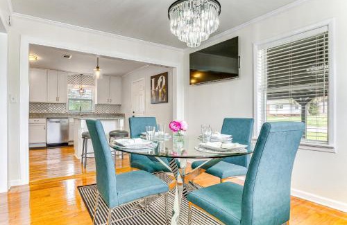South Pensacola Maison | Pensacola Home with Covered Patio 1 Mi to Downtown!