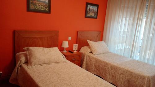 Distrito Oeste Hôtel | Pensión Vegadeo GIJÓN