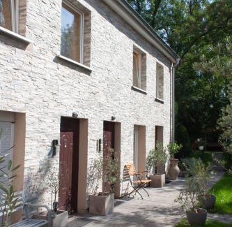 Oberschoneweide Maison | Pension 11 Apartments by Lorenc