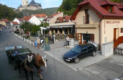 Karlstejn Maison | Pension a Restaurace Vyhlídka