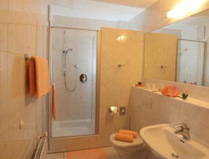 Gruna Maison | Pension am Großen Garten KG