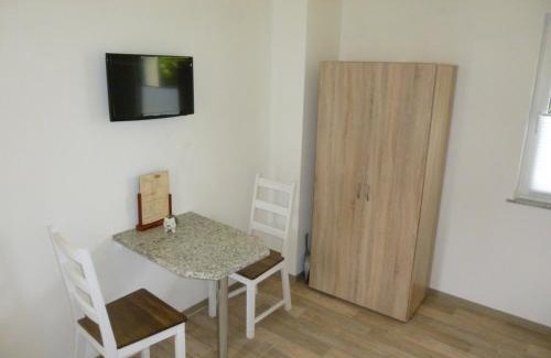 Wolgast Maison | Pension am Peeneufer UG