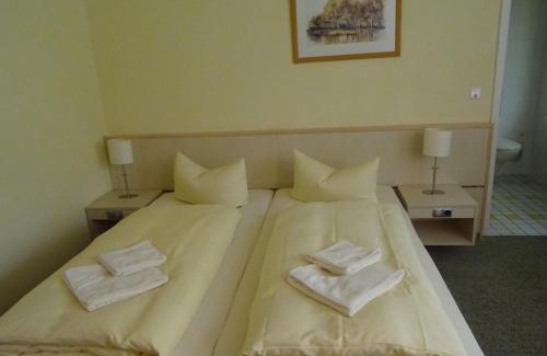 Alt Zeschdorf Maison | Pension Am Seeberg