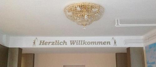 Kropeliner-Tor-Vorstadt Maison | Pension an der Werft