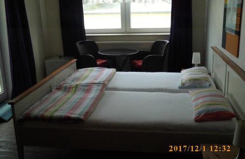 Eisenhuettenstadt Maison | Pension Balkan
