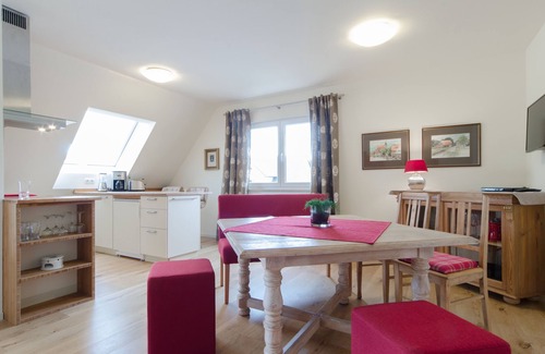 Goessweinstein Appartement | Pension/ Ferienwohnung am Kirschgarten