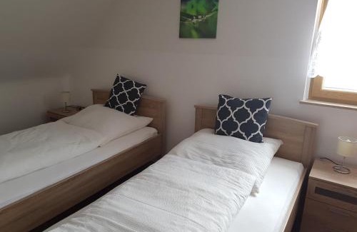 Grossgruendlach Maison | Pension Lindengarten