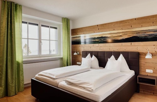 Pfarrkirchen im Muehlkreis Maison | Pension Panoramablick