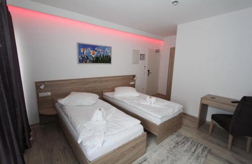 Meiningen Hôtel | Pension Villa Colosseo im Herzen von Meiningen