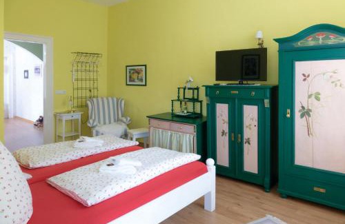 Oberhof Maison | Pension Villa Immergrün