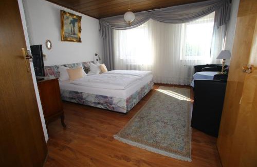 Gleisweiler Hôtel | Pension Weinberg mit Landhaus Nizza