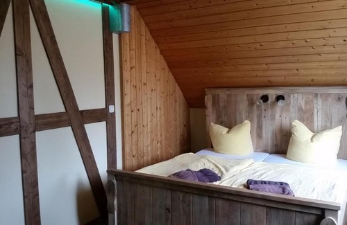 Burg Maison | Pension zum Holzpantoffelmacher