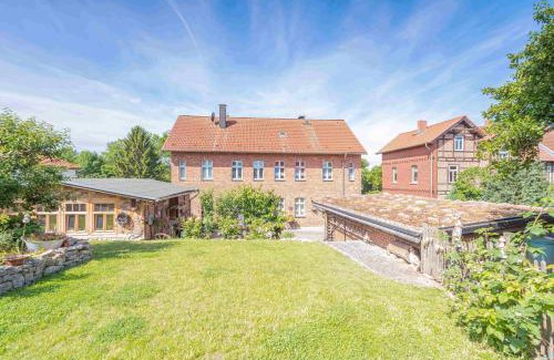 Aue-Fallstein Maison | Pension zur Bahn