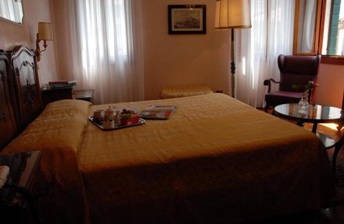Dorsoduro Hôtel | Pensione Accademia - Villa Maravege