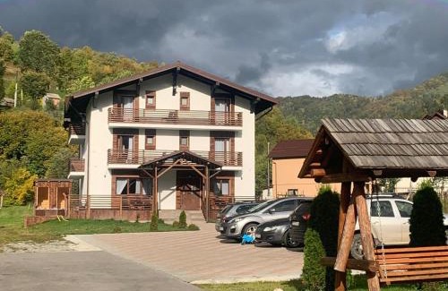 Borsa Maison | Pensiunea ACASA LA VLADUȚ