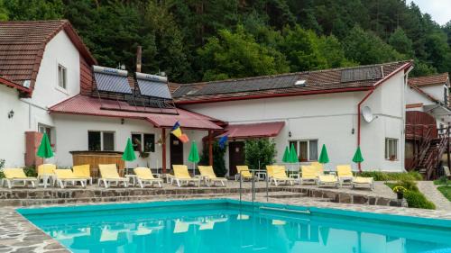 Rasinari Maison | Pensiunea Alpin
