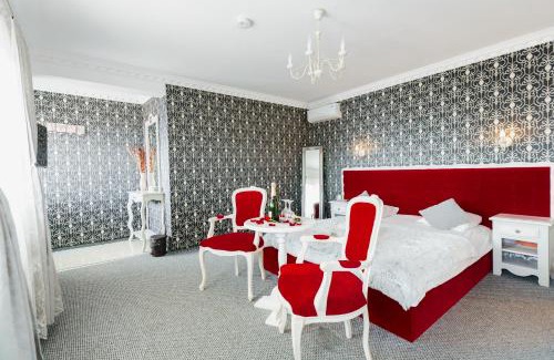 Hateg Maison | Pensiunea Avy