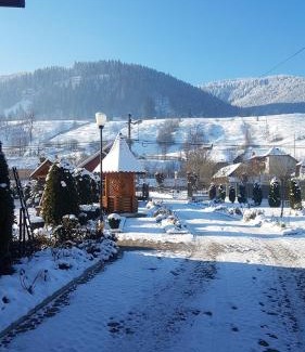 Sadova Maison | Pensiunea Casa Cristina