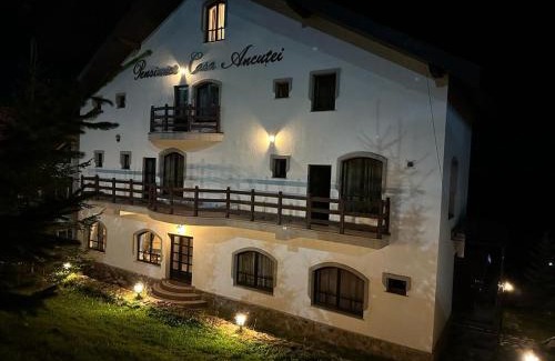 Novaci Maison | Pensiunea Casa Ancutei