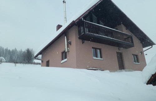 Ciumarna Maison | Pensiunea Casa Fierarul din Bucovina