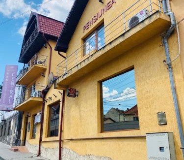 Reghin Maison | Pensiunea Central