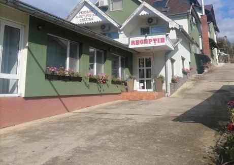 Nusfalau Maison | Pensiunea Cetatea