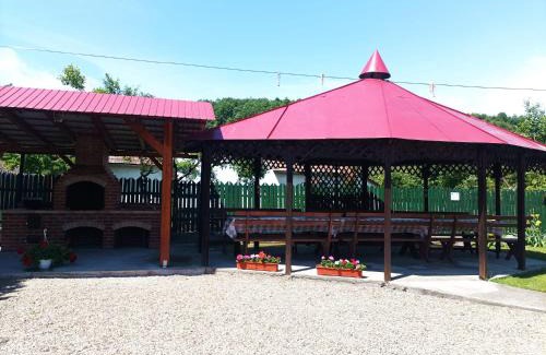 Vadu Crisului Maison | Pensiunea CORIMEN Vadu Crisului