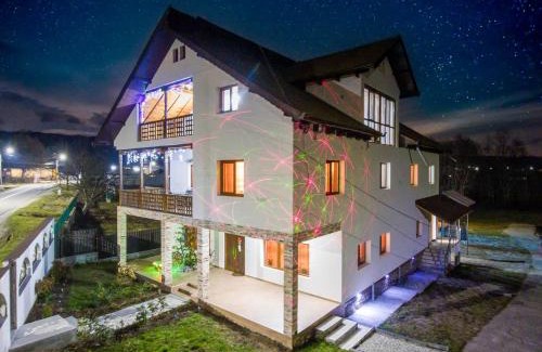 Novaci Maison | Pensiunea Day & Deny
