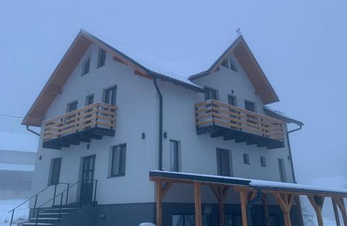 Belis Maison | Pensiunea Denisa & Madalina