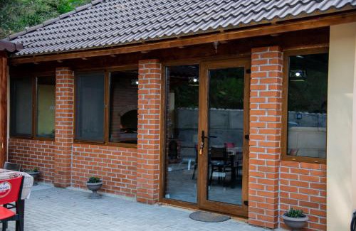 Racovita Maison | Pensiunea Efremia