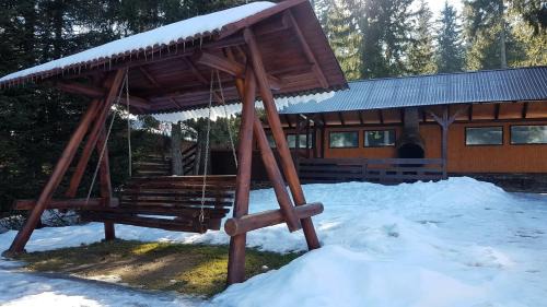 Manastirea Humorului Maison | Pensiunea Floare de Iris