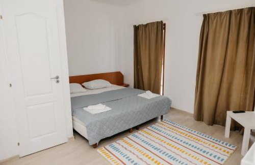 Novaci Maison | Pensiunea Oaza Padurii