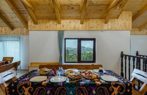 Sacuieu Maison | Pensiunea Perla Vlădesei
