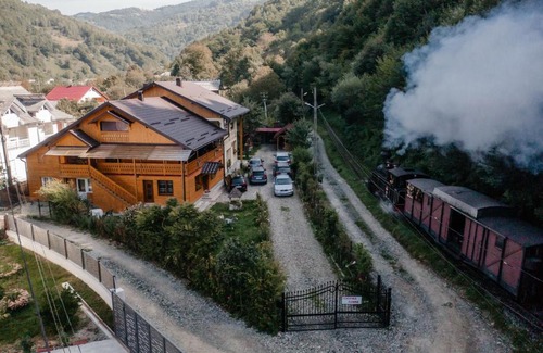 Viseu de Sus Maison | Pensiunea Romina