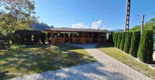 Lunca Ilvei Maison | Pensiunea Rustica La Avram Lunca Ilvei
