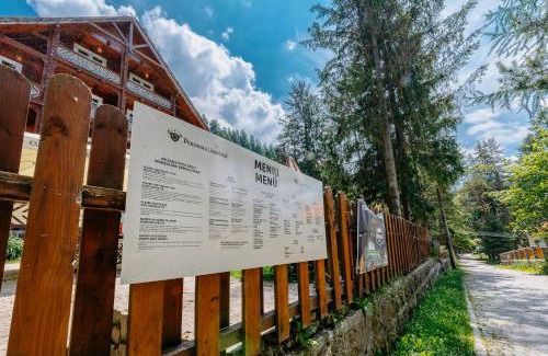 Baile Tusnad Maison | Pensiunea Vanatorul