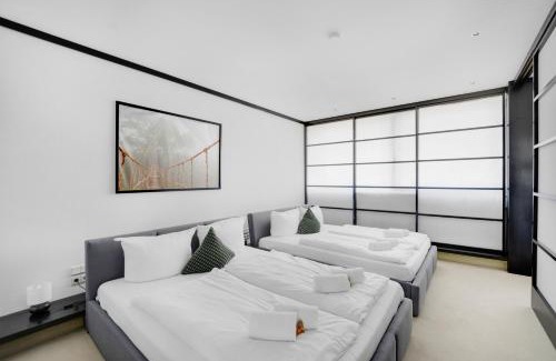 Gladbach Appartement | Penthouse 232QM, 12 Personen, Whirlpool, Terrasse, Parkplatz 25min bis Düsseldorf Messe