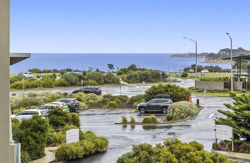 Torquay Appartement | Penthouse 305 located at the Beach front resort