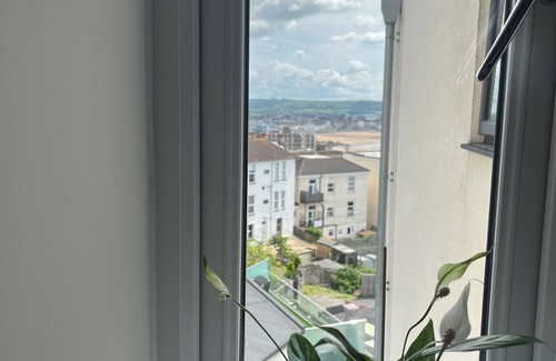 Weston-super-Mare Appartement | Penthouse apartment with ocean views and balcony