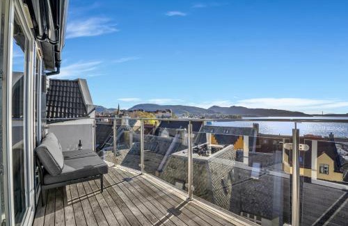 Sandviken Appartement | Penthouse Apartment