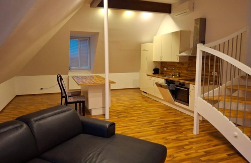 Penzing Appartement | Penthouse Auhof, Austria