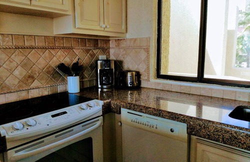 Cabo Bello Copropriété | Penthouse Birds Eye Wrap-Around Ocean Views 2 Bdm Sleeps 5 Enhanced Cleaning