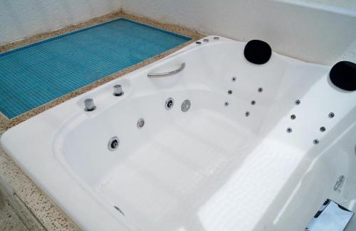 La Poza Appartement | Penthouse con Jacuzzi en Acapulco Diamante