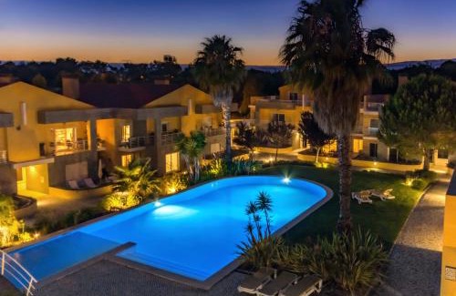 Cascais Appartement | Penthouse Duplex Rooftop Jacuzzi 4 Rooms 6 beds 8 Persons