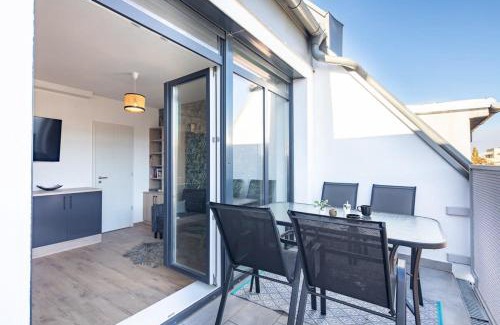 Obuda Appartement | Penthouse - Free Parking - Sunny Home