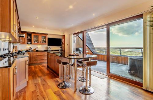 Lossiemouth Appartement | Penthouse Golf View Apartments