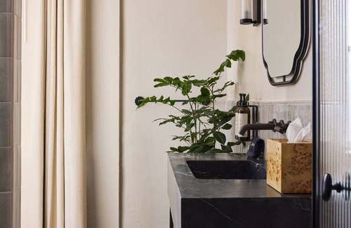 Fishtown Hôtel | Penthouse in Iconic Hotel with Skyline Views in Fishtown