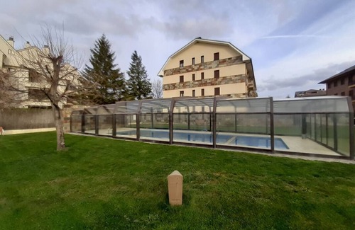 Riaza Copropriété | Penthouse in Madrid Avenue