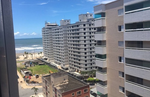 Tupi Appartement | Magnifique couverture! Dans le village Tupi Avec barbecue, un pâté de maisons de la plage!